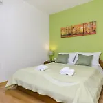 Strnj Vila