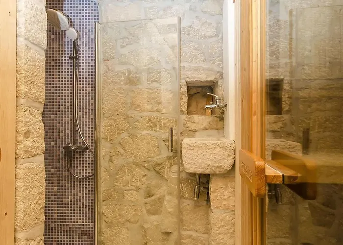 Strnj Villa Zivogosce